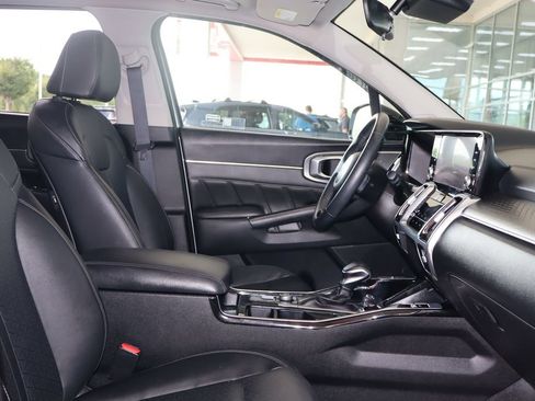 Used 2022 Kia Sorento SX FWD image 46