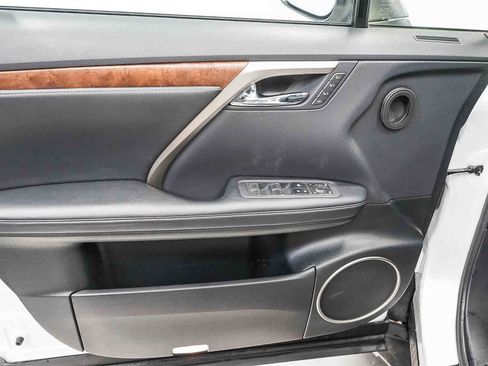 Used 2022 Lexus RX 350L FWD w/ Premium Package image 22