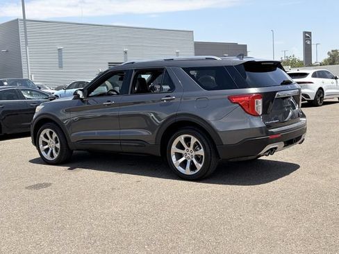 Used 2020 Ford Explorer Platinum w/ Premium Technology Package AWD/4WD image 8
