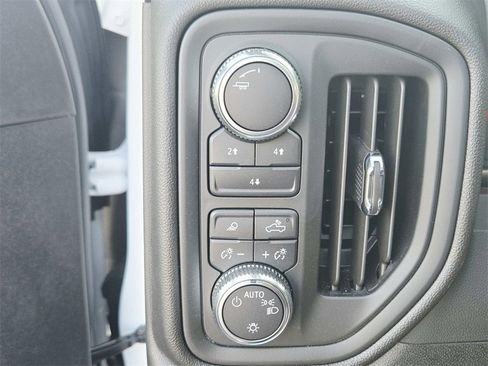 New 2025 GMC Sierra 3500 Pro w/ Convenience Package image 32