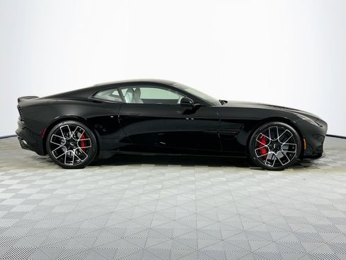 New 2026 Aston Martin Vanquish RWD image 4