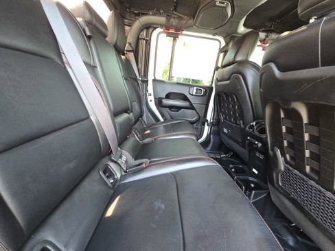 Used 2020 Jeep Gladiator Rubicon image 14