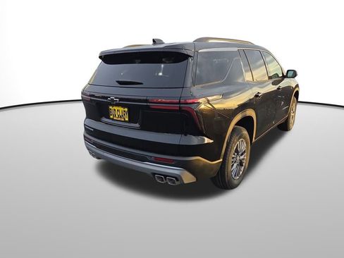 New 2026 Chevrolet Traverse LT image 6
