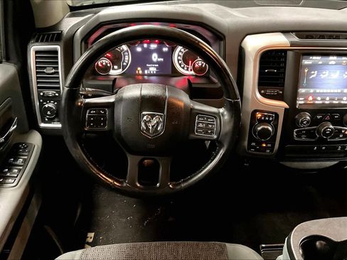 Used 2018 RAM 1500 Big Horn image 5