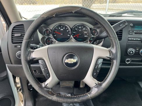 Used 2009 Chevrolet Silverado 3500 LT w/ Exterior Plus Package image 11