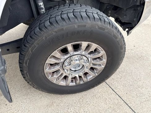 Used 2019 Ford F350 XL w/ XL Value Package AWD/4WD image 15