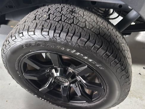 Used 2019 Ford F150 XLT image 6