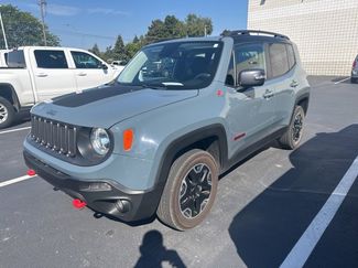 Used 2017 Jeep Renegade Trailhawk image 1