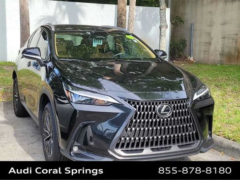 Used 2025 Lexus NX 250 FWD w/ Towing Package (2000 Lbs) image 17