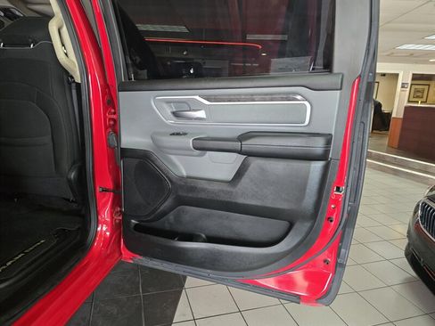 Used 2020 RAM 1500 Big Horn AWD/4WD image 17