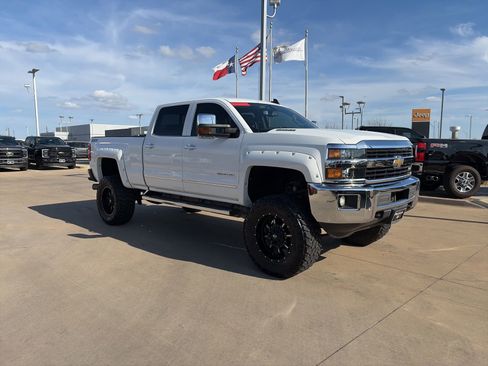 Used 2015 Chevrolet Silverado 2500 LTZ w/ Duramax Plus Package image 7