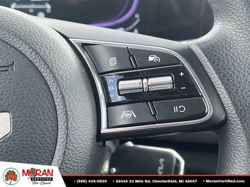 Used 2025 Kia Seltos LX AWD/4WD image 24