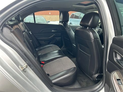 Used 2015 Chevrolet Malibu LT w/ Power Convenience Package image 24