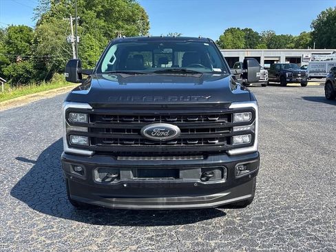 Used 2024 Ford F250 Lariat w/ Lariat Ultimate Package AWD/4WD image 2
