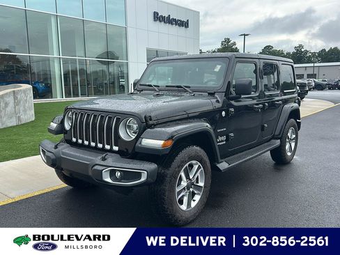 Used 2021 Jeep Wrangler Unlimited Sahara AWD/4WD image 1
