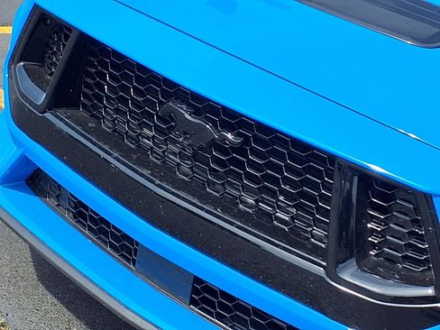 Used 2025 Ford Mustang GT Premium RWD image 31