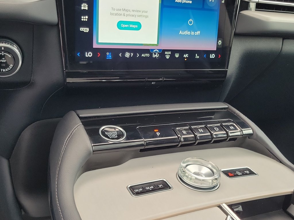 Certified 2025 Lincoln Navigator L Reserve AWD/4WD image 27