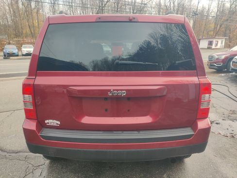 Used 2017 Jeep Patriot Sport w/ Power Value Group image 4