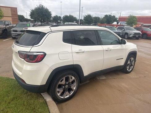 Used 2020 Jeep Compass Limited FWD image 3