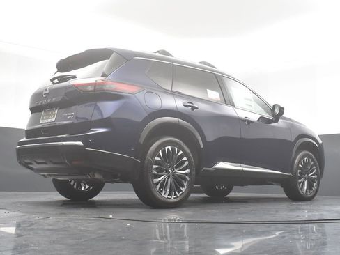 New 2026 Nissan Rogue Platinum w/ Platinum Premium Package image 31