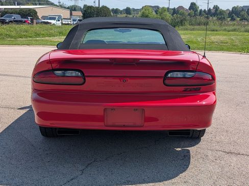 Used 1994 Chevrolet Camaro Z28 RWD image 17