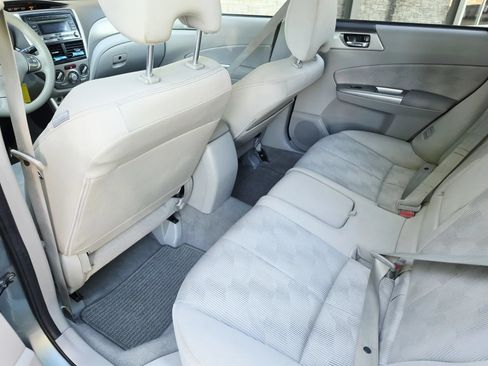 Used 2009 Subaru Forester 2.5X AWD/4WD image 10