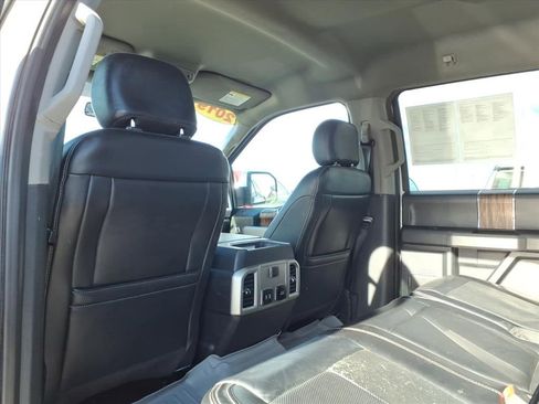 Used 2019 Ford F150 Lariat image 9