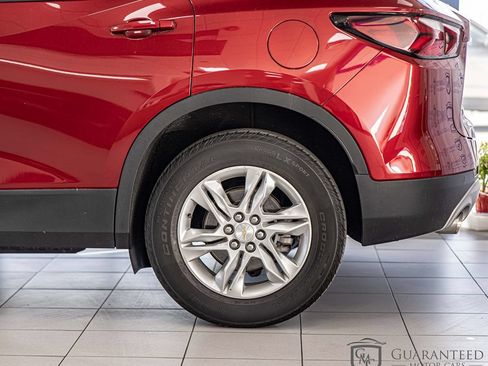 Used 2022 Chevrolet Blazer LT FWD image 8