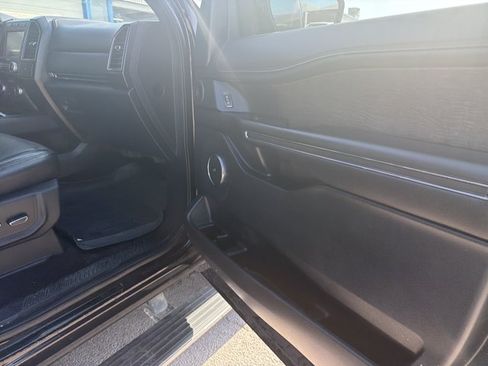 Used 2020 Ford Expedition Limited w/ Texas Edition Package RWD image 26