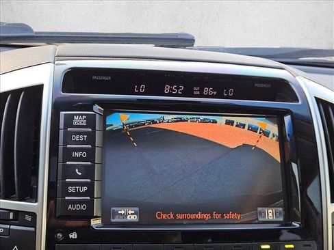 Used 2014 Toyota Land Cruiser AWD/4WD image 9