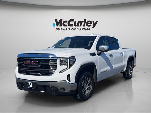 Used 2024 GMC Sierra 1500 SLT AWD/4WD image 1