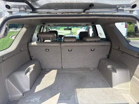 Used 2008 Toyota 4Runner SR5 RWD image 9