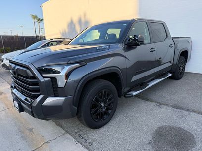 Used 2025 Toyota Tundra Limited