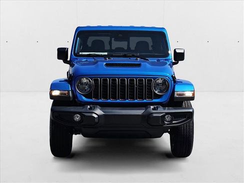 New 2025 Jeep Gladiator Sport image 6