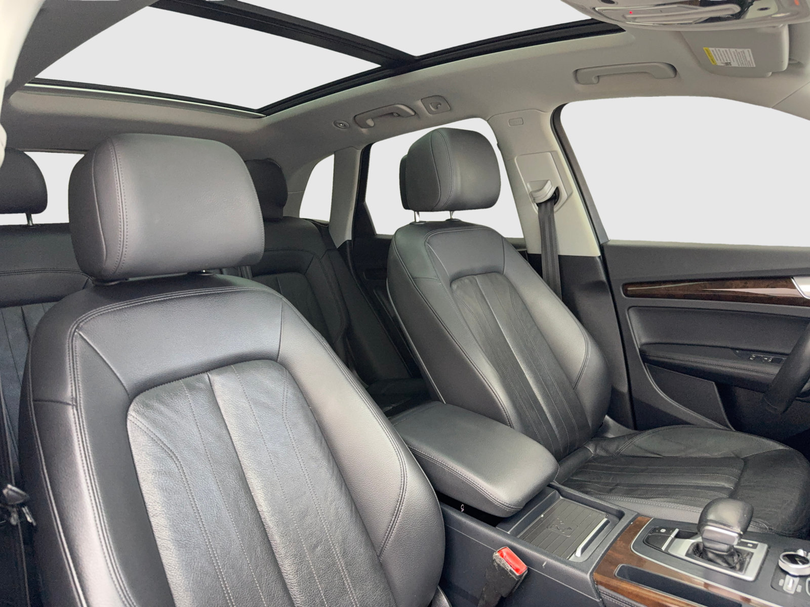 Used 2019 Audi Q5 2.0T Premium Plus w/ Premium Plus Package AWD/4WD image 40