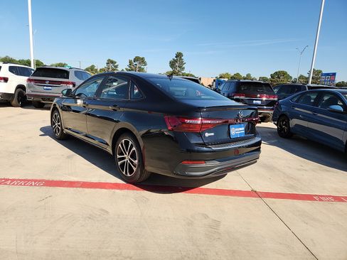 New 2026 Volkswagen Jetta Sport FWD image 5