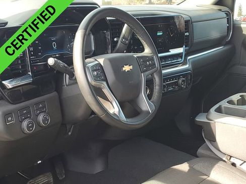 Used 2024 Chevrolet Silverado 1500 LT image 11