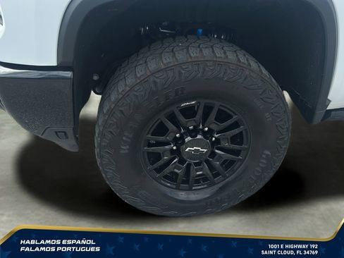 Certified 2024 Chevrolet Silverado 2500 ZR2 w/ Technology Package AWD/4WD image 42