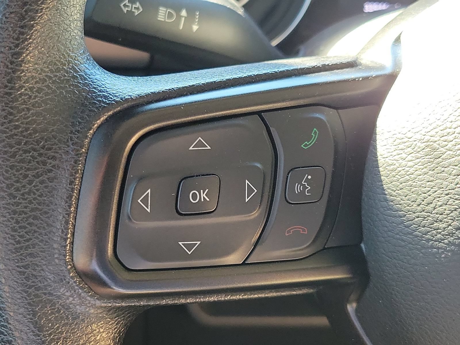 Used 2020 Jeep Wrangler Sport AWD/4WD image 13