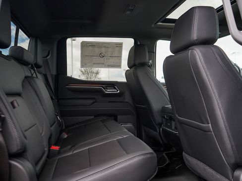 New 2025 GMC Sierra 1500 Denali w/ Denali Reserve Package image 10