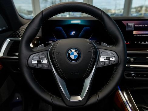 New 2026 BMW X5 xDrive50e AWD/4WD image 25
