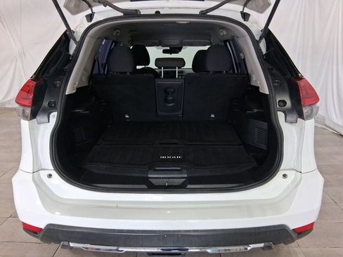 Used 2019 Nissan Rogue S AWD/4WD image 28