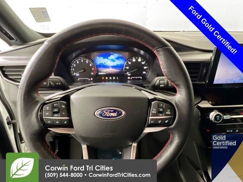 Used 2024 Ford Explorer ST-Line w/ Class IV Trailer Tow Package image 8