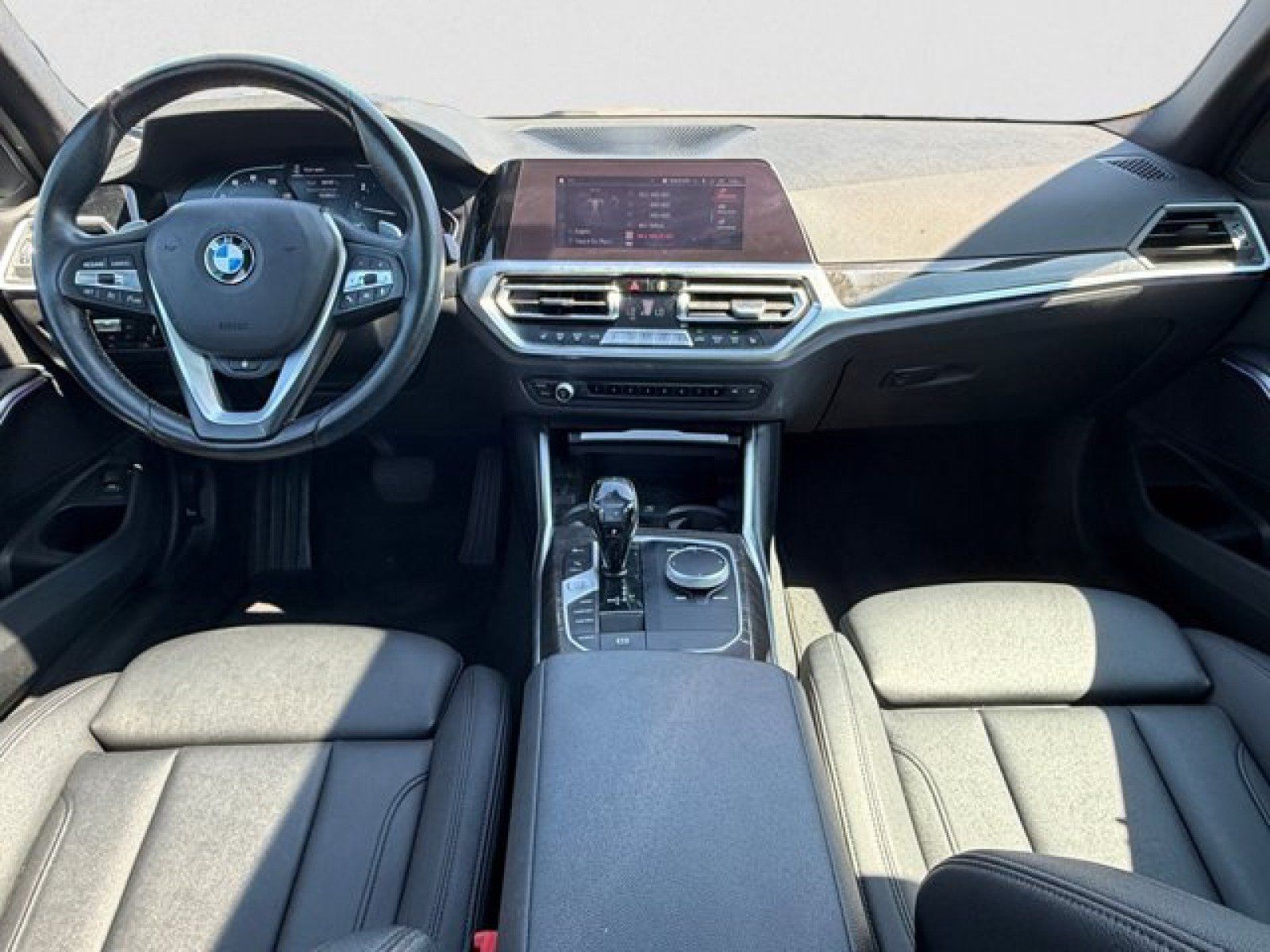 Used 2021 BMW 330i Sedan w/ Convenience Package RWD image 13