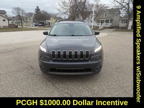 Used 2016 Jeep Cherokee 75th Anniversary image 9