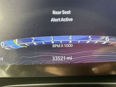 Certified 2024 Jeep Grand Cherokee Altitude image 21