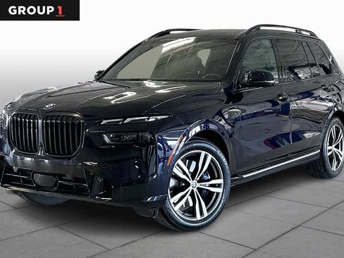 Used 2026 BMW X7 xDrive40i image 1