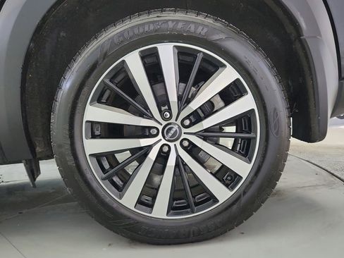 Used 2024 Nissan Pathfinder Platinum w/ Cargo Package image 44