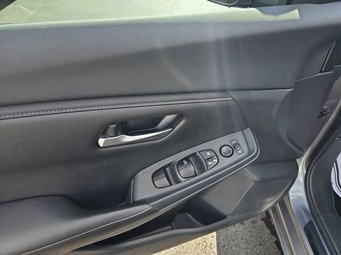 Certified 2022 Nissan Sentra SV w/ All-Weather Package image 44