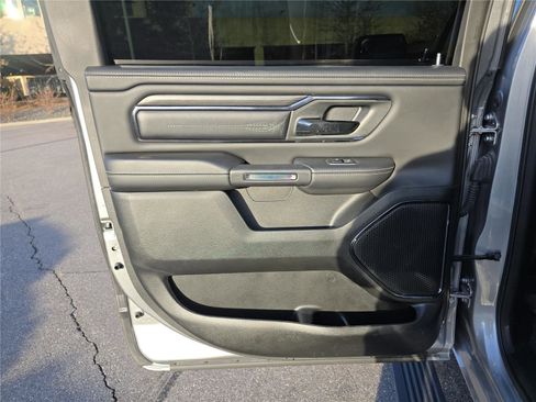 Used 2022 RAM 1500 Limited w/ Body Color Bumper Group image 13